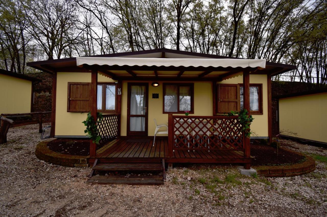 Agriturismo B&B Corte Tonolli วาเลจโจ ซูล มินโช ภายนอก รูปภาพ