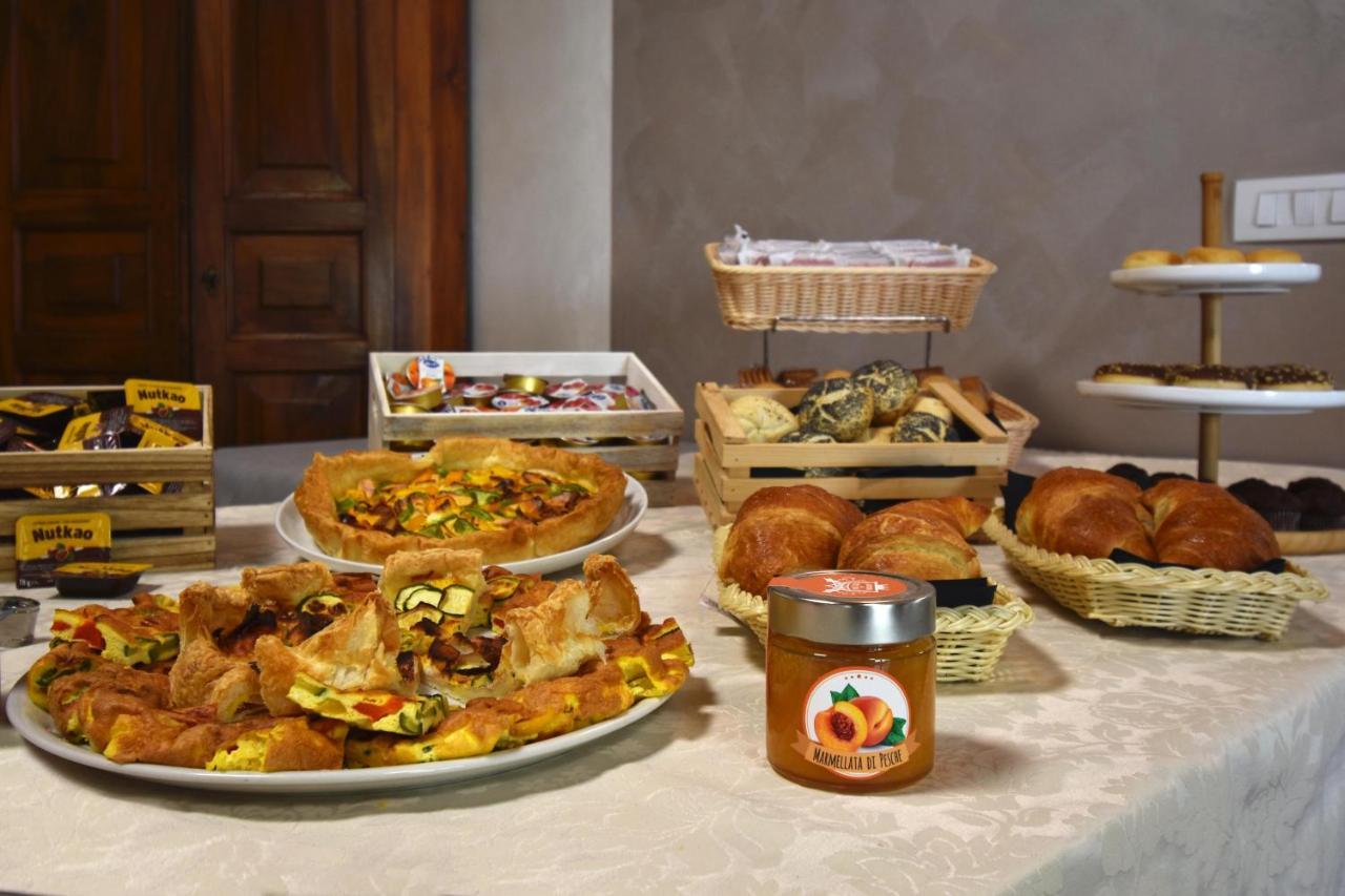 Agriturismo B&B Corte Tonolli วาเลจโจ ซูล มินโช ภายนอก รูปภาพ