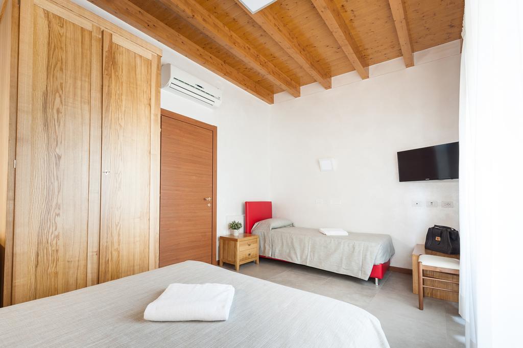Agriturismo B&B Corte Tonolli วาเลจโจ ซูล มินโช ห้อง รูปภาพ