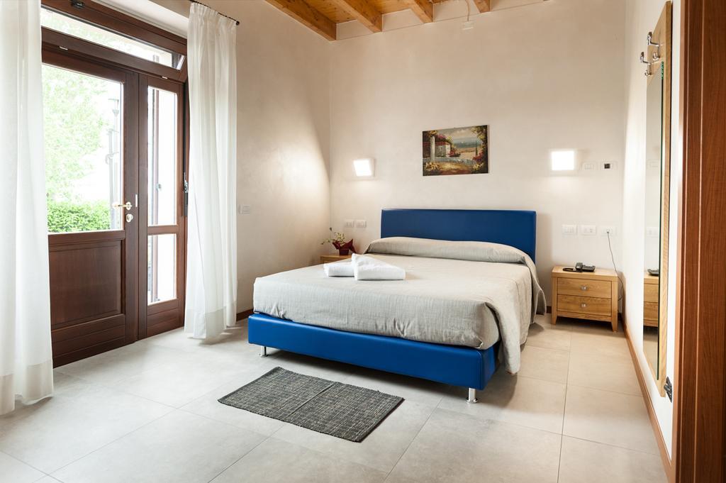 Agriturismo B&B Corte Tonolli วาเลจโจ ซูล มินโช ห้อง รูปภาพ